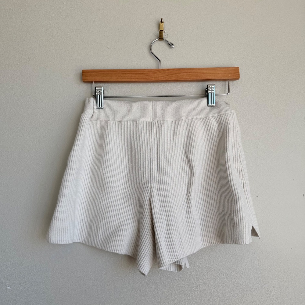 Abercrombie and Fitch White‎ Ribbed Pull-On Shorts Size Small - Picture 6 of 9